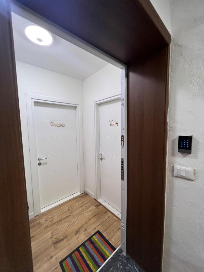 Grand Park & Bllok Area Rooms Tirana Eksteriør billede